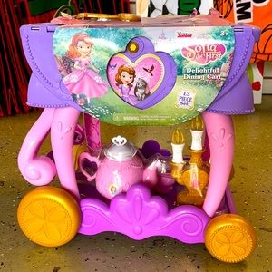 Sofia the First Delightful Dining Cart